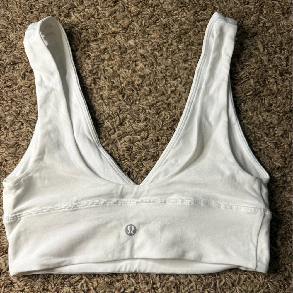 Lululemon White Racerback Sports Bra Medium Support Yoga Gym Athleisure‎